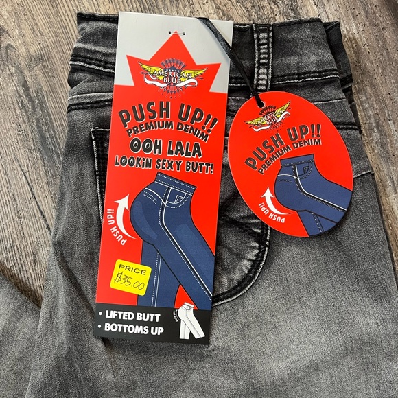 American Blue Jeans Women’s Better Butt Grey Wash Skinny Leg NWT Various Sizes - Picture 3 of 12